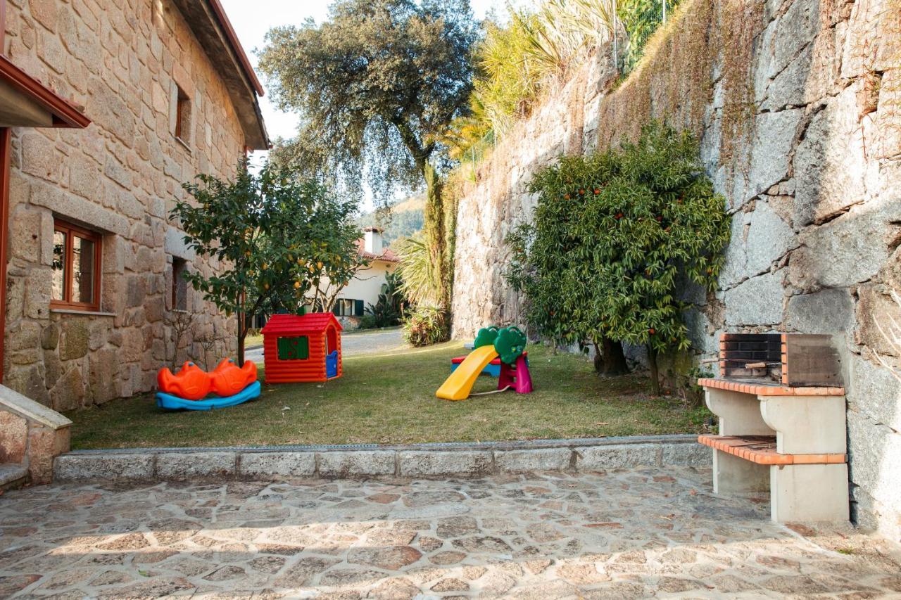 Casa Das Flores Amares Esterno foto